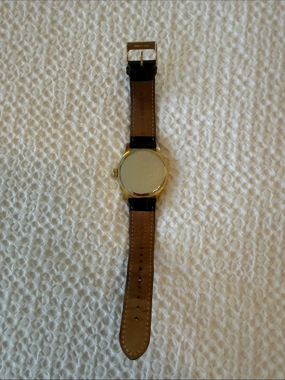 Classic Black Leather Men's Watch with Gold Case